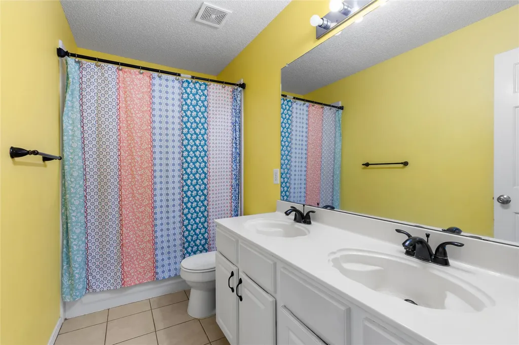 1409 Bregenz Lane Lewisville TX 75067