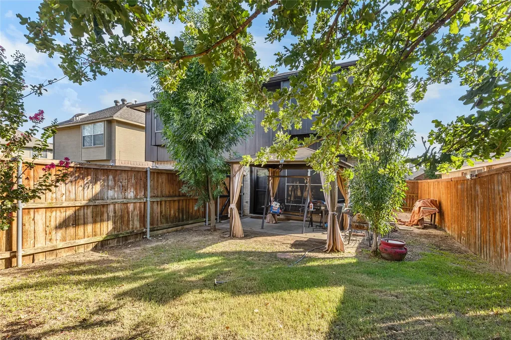 1409 Bregenz Lane Lewisville TX 75067