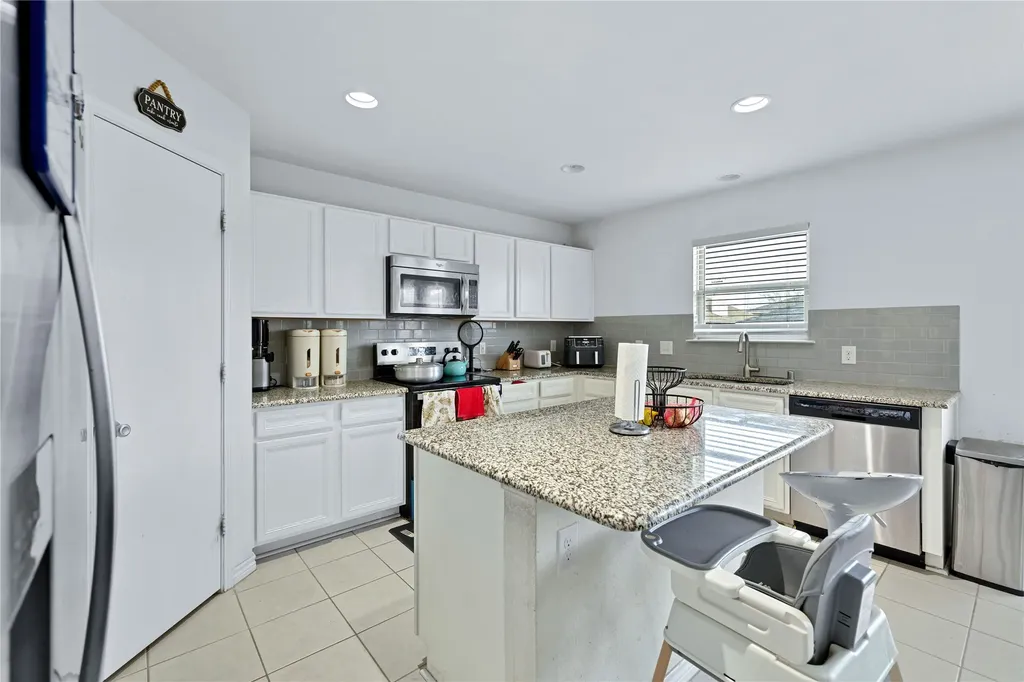 14813 Magnolia Lane Balch Springs TX 75180