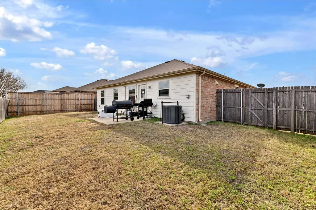14813 Magnolia Lane Balch Springs TX 75180