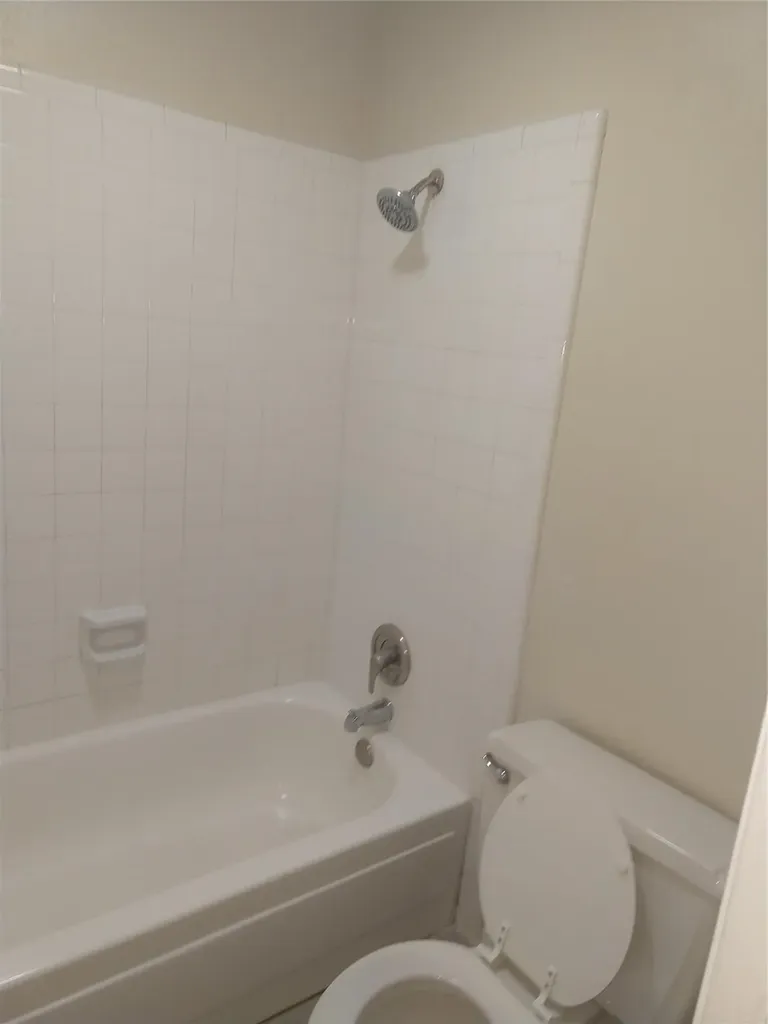 4401 Andalusia Trail Arlington TX 76017