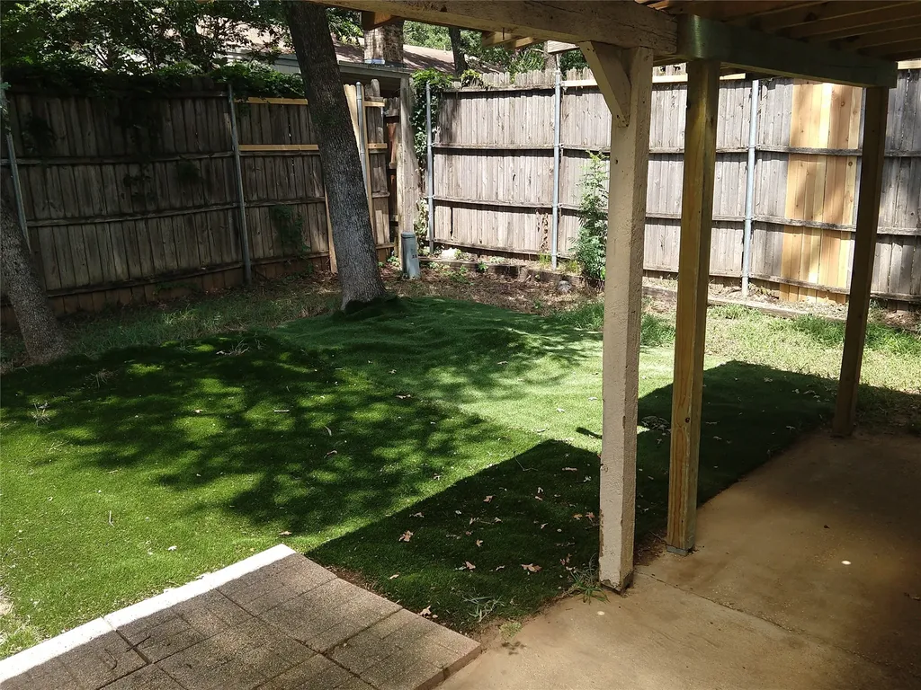 4401 Andalusia Trail Arlington TX 76017