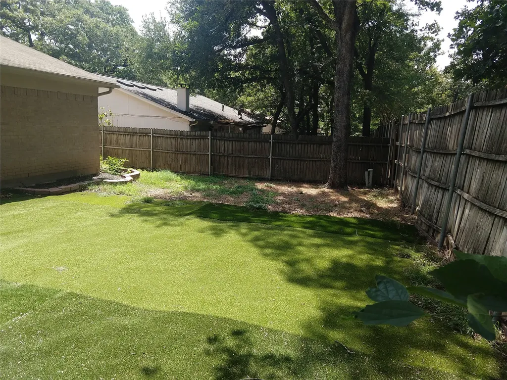 4401 Andalusia Trail Arlington TX 76017
