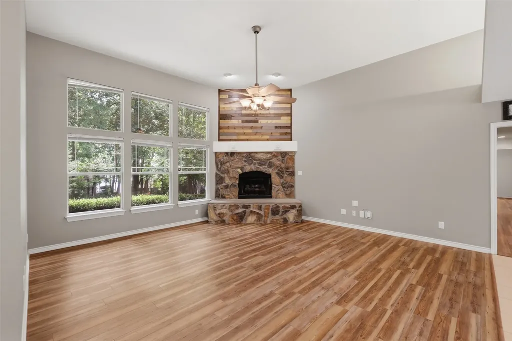 565 W El Dorado Drive Scroggins TX 75480