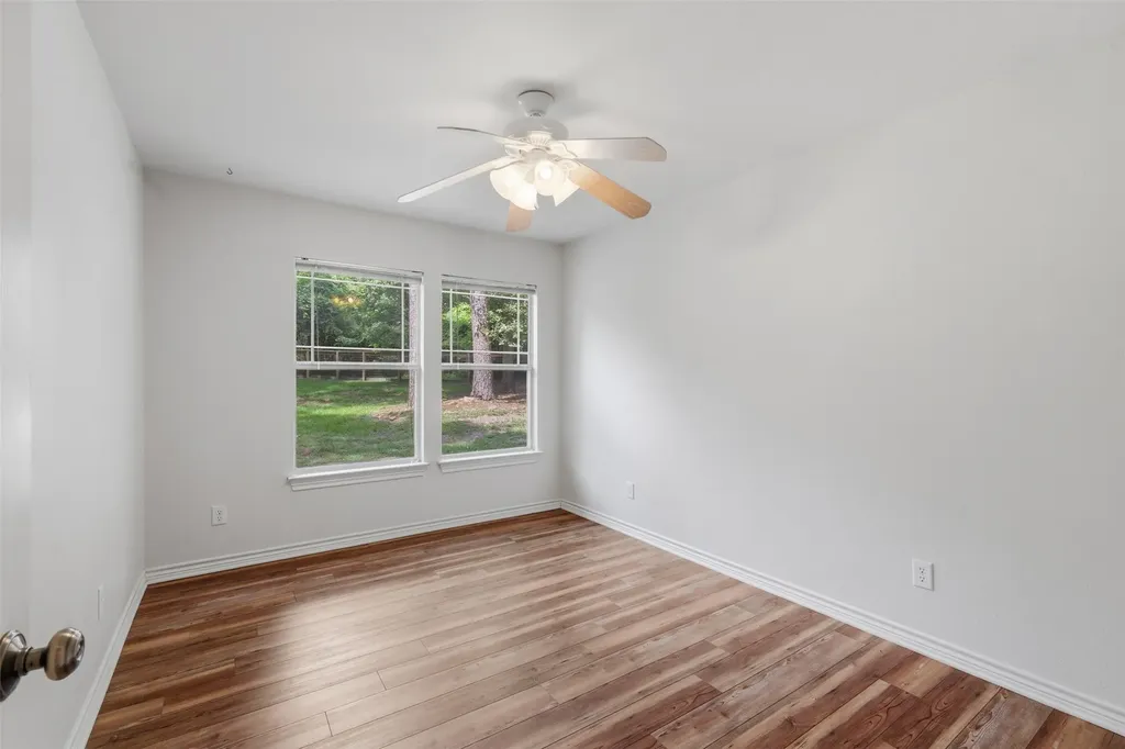 565 W El Dorado Drive Scroggins TX 75480
