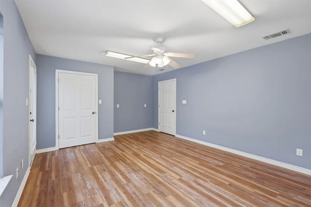 565 W El Dorado Drive Scroggins TX 75480