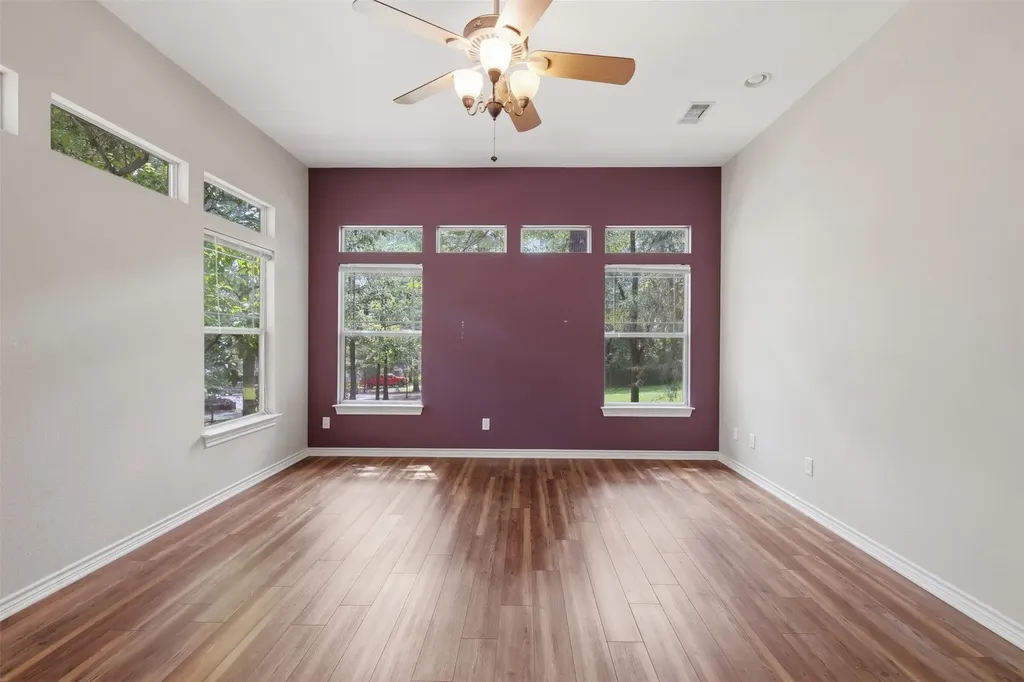 565 W El Dorado Drive Scroggins TX 75480