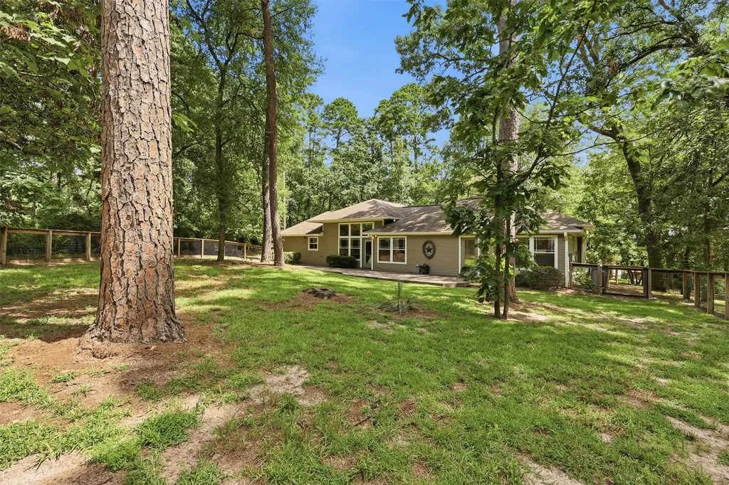 565 W El Dorado Drive Scroggins TX 75480