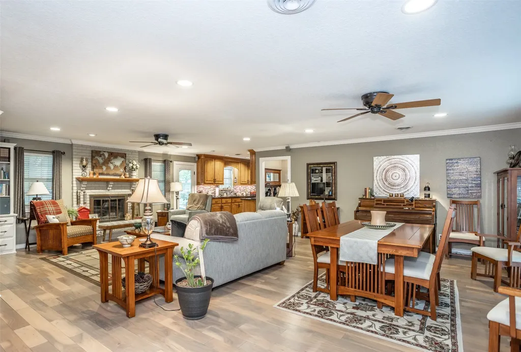 415 Rosedale Drive Gainesville TX 76240