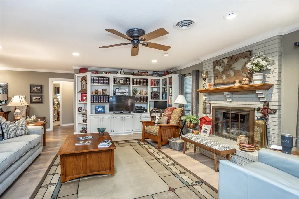 415 Rosedale Drive Gainesville TX 76240