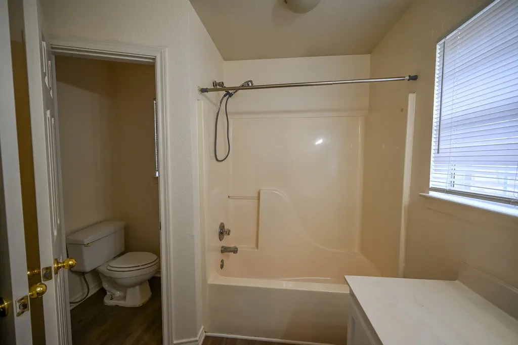 506 Valleyridge Court Decatur TX 76234
