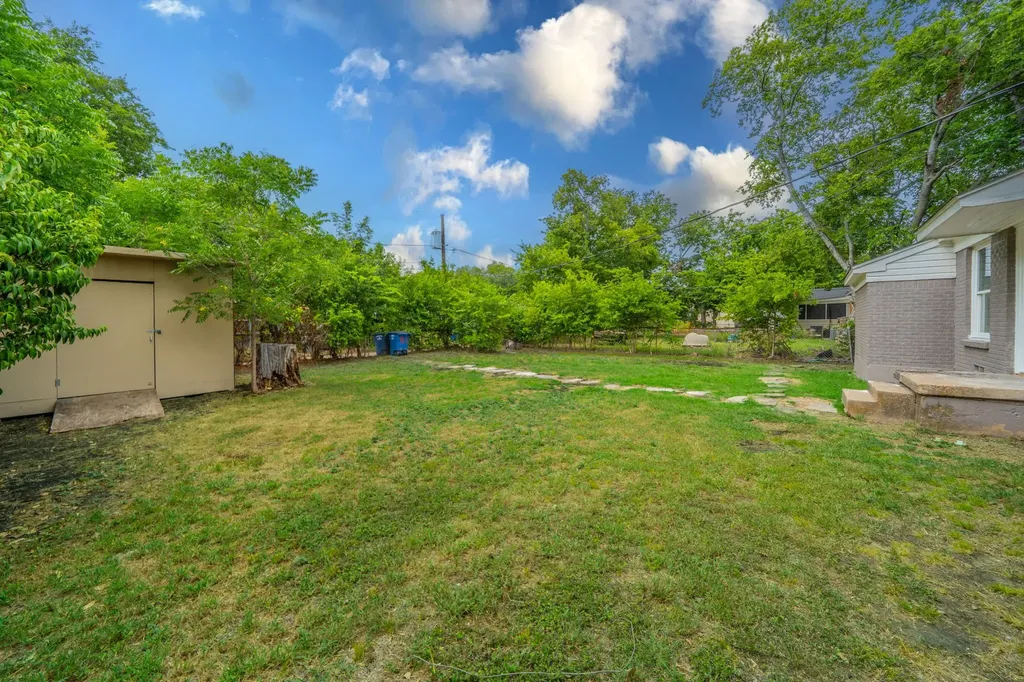 10513 Aledo Drive Dallas TX 75228