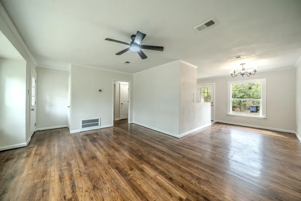 10513 Aledo Drive Dallas TX 75228
