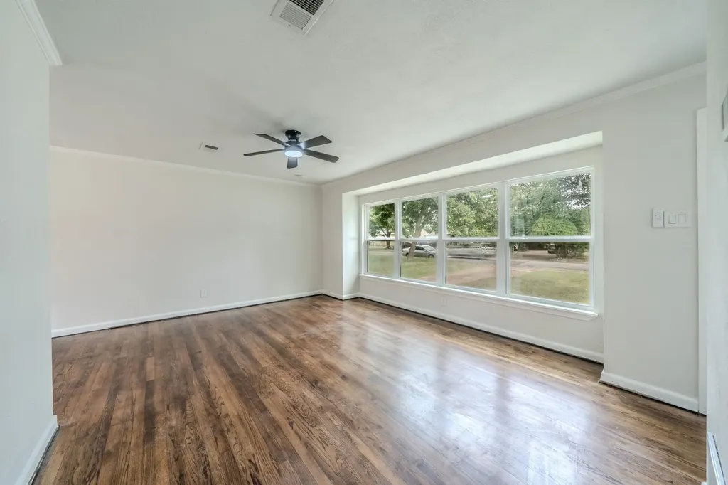 10513 Aledo Drive Dallas TX 75228