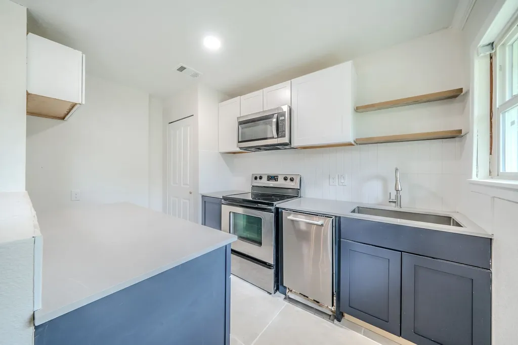 10513 Aledo Drive Dallas TX 75228