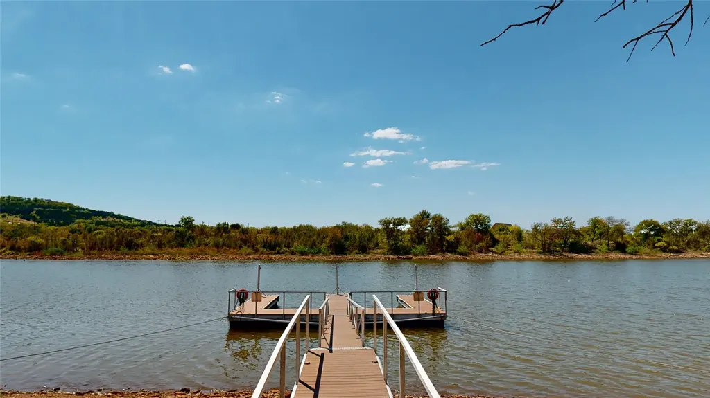 800 S Clear Cove Court Graford TX 76449