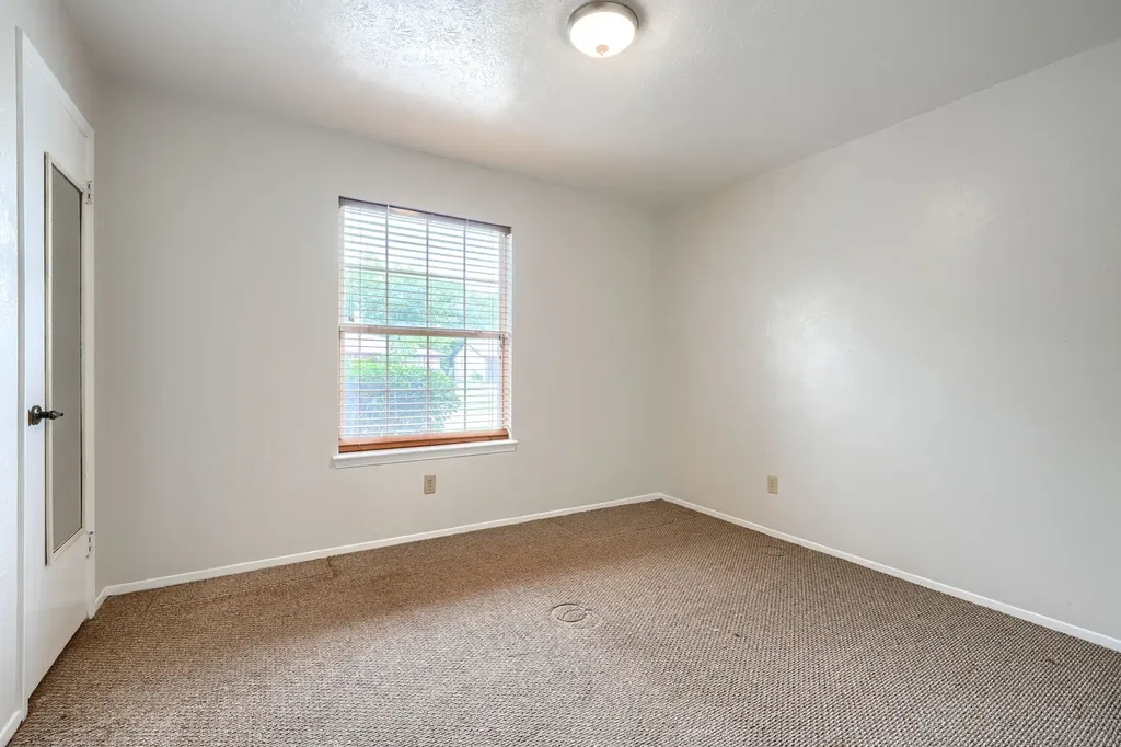 908 Ashland Drive Mesquite TX 75149