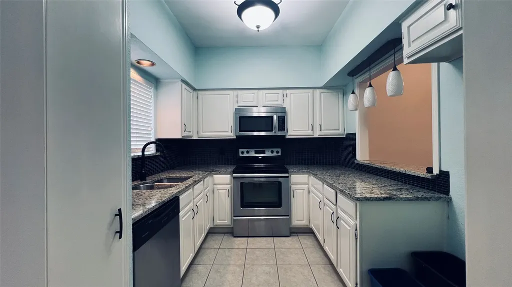 5859 Frankford Road Dallas TX 75252