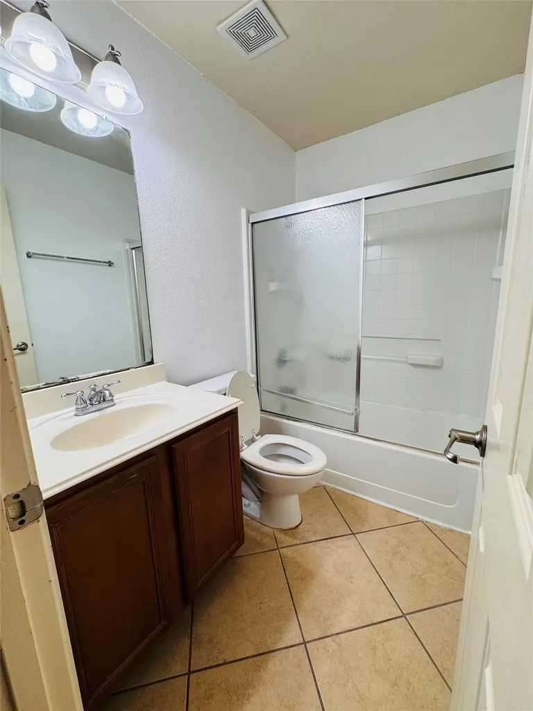 7717 Decoy Drive Arlington TX 76002