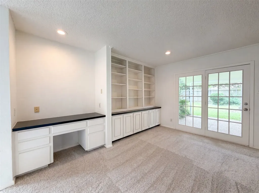 4612 Kenway Court Fort Worth TX 76132