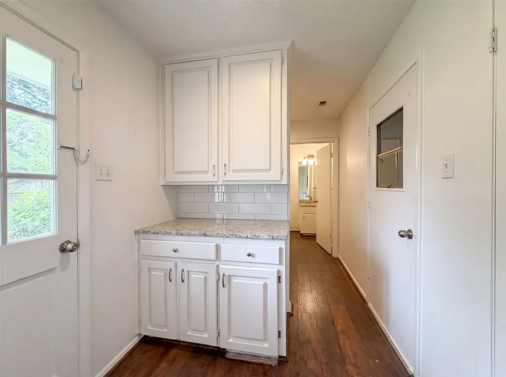 4612 Kenway Court Fort Worth TX 76132