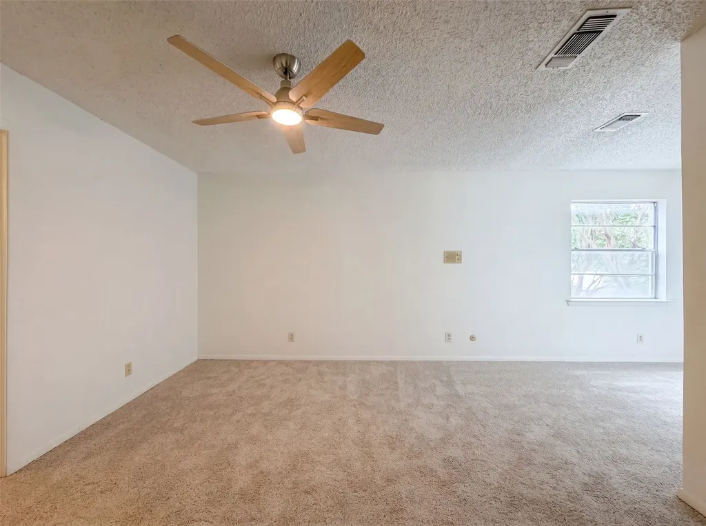 4612 Kenway Court Fort Worth TX 76132