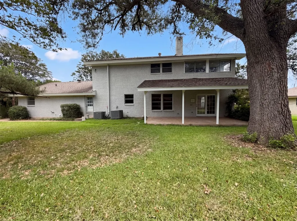 4612 Kenway Court Fort Worth TX 76132