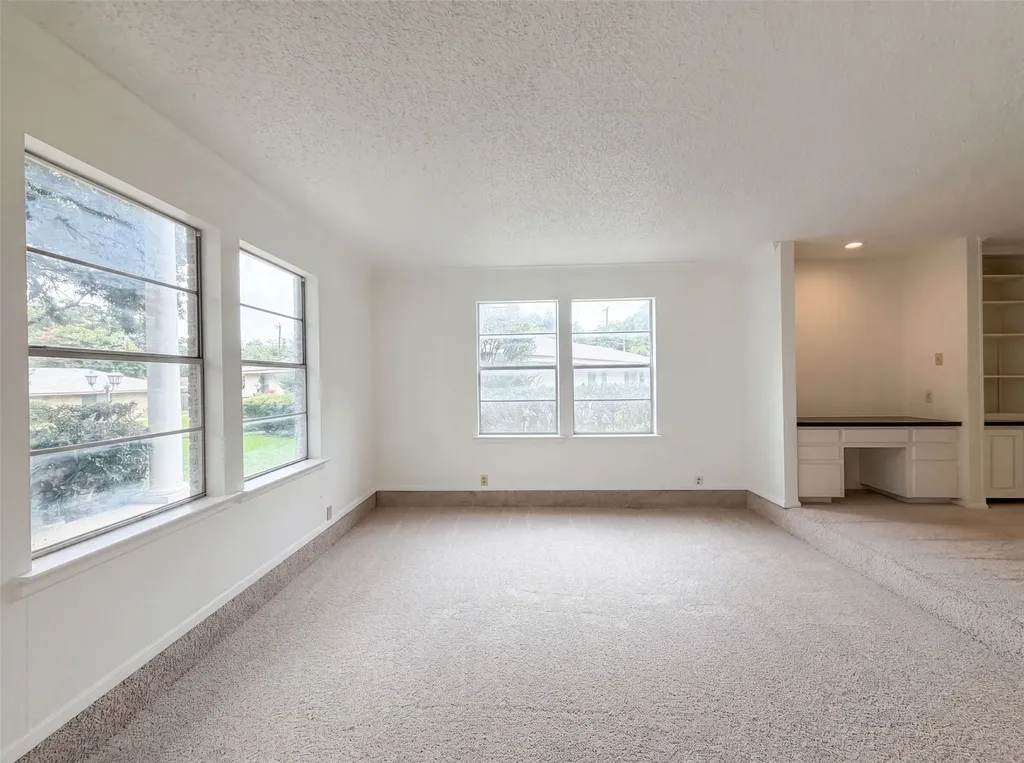 4612 Kenway Court Fort Worth TX 76132