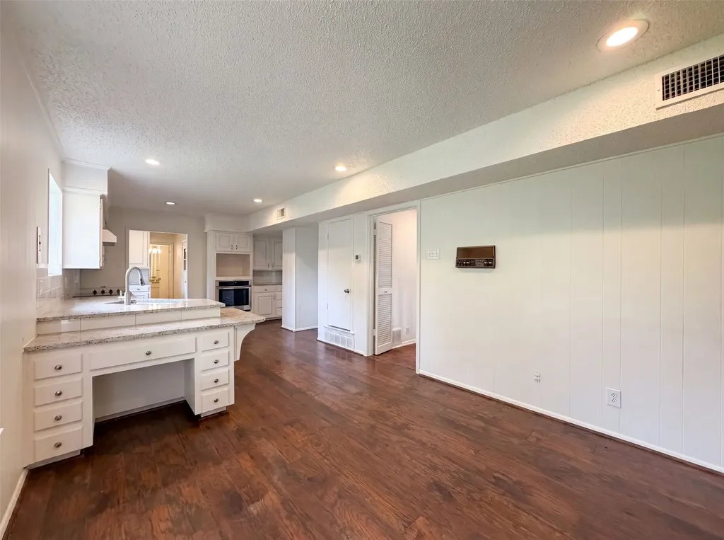 4612 Kenway Court Fort Worth TX 76132