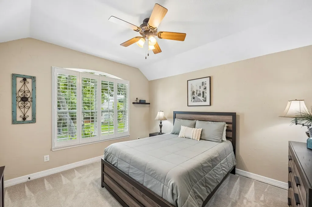 1214 Donegal Lane Garland TX 75044