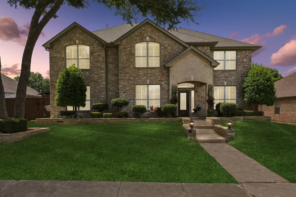 1214 Donegal Lane Garland TX 75044