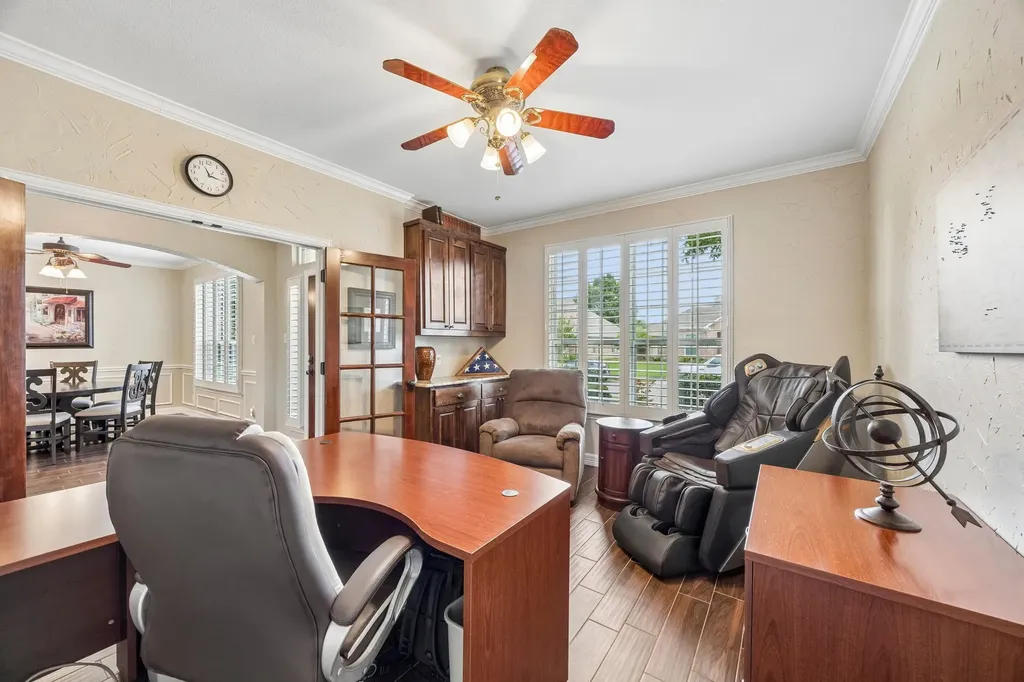 1214 Donegal Lane Garland TX 75044