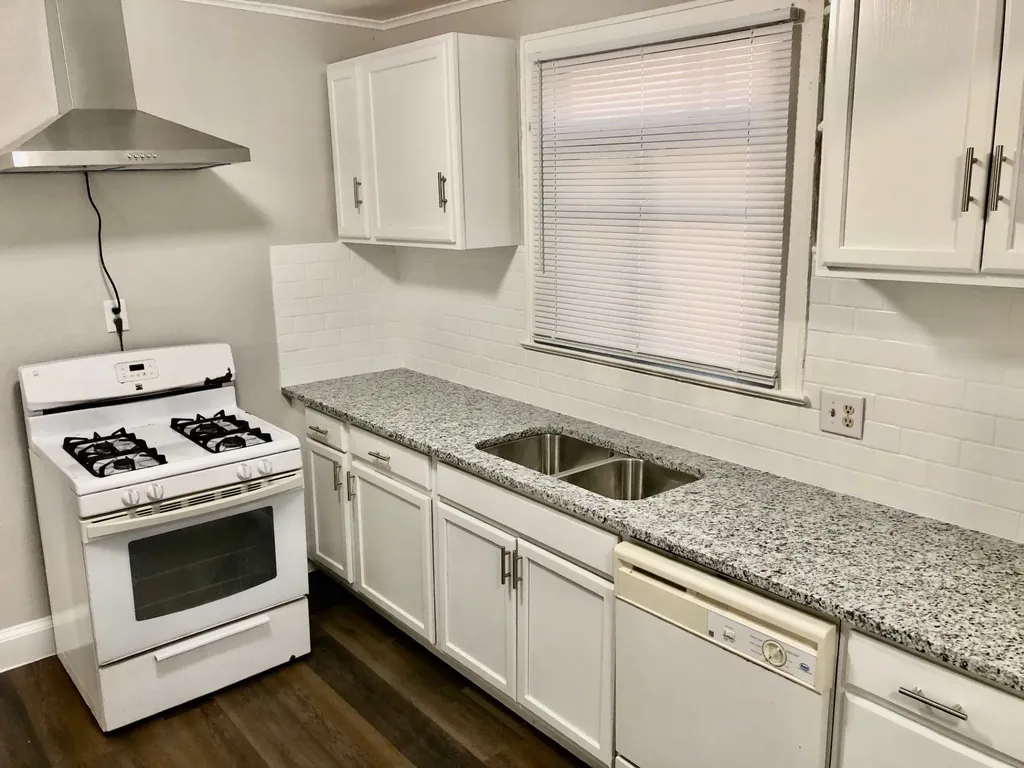 204 Boulevard Street Shreveport LA 71104