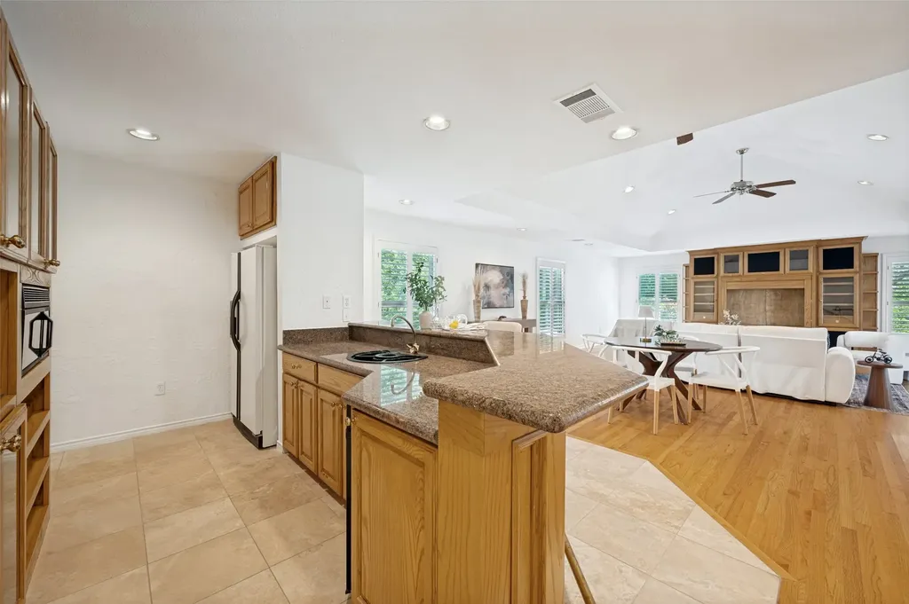 337 Ridgebriar Drive Richardson TX 75080