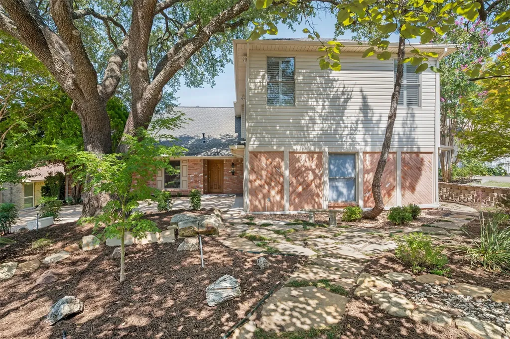 337 Ridgebriar Drive Richardson TX 75080