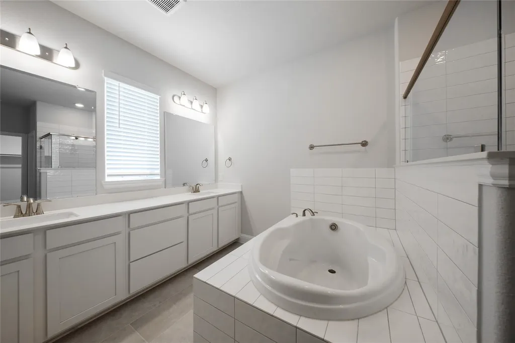2108 Naples Drive Rowlett TX 75088
