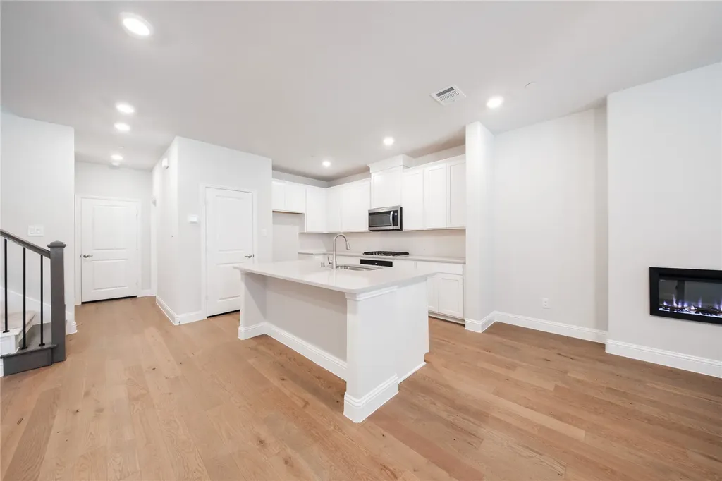 2108 Naples Drive Rowlett TX 75088