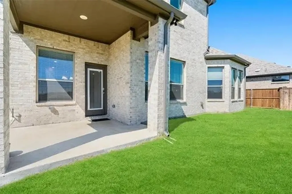 5500 Breezy Drive Celina TX 75009
