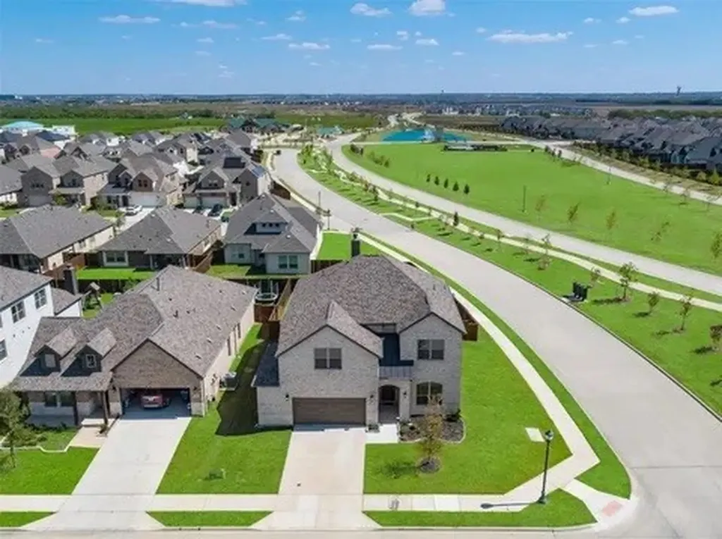 5500 Breezy Drive Celina TX 75009