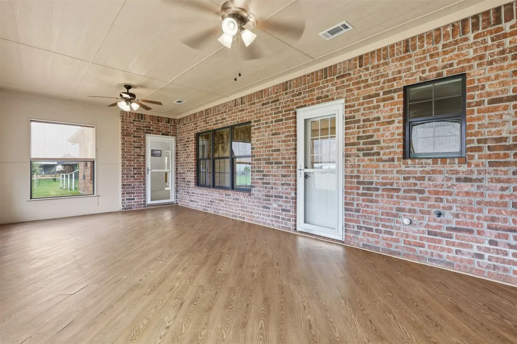3999 Fm 67 Itasca TX 76055