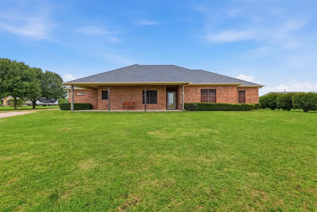 3999 Fm 67 Itasca TX 76055
