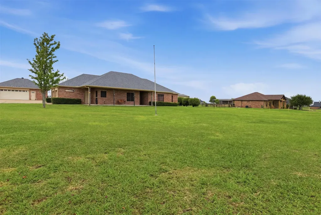 3999 Fm 67 Itasca TX 76055
