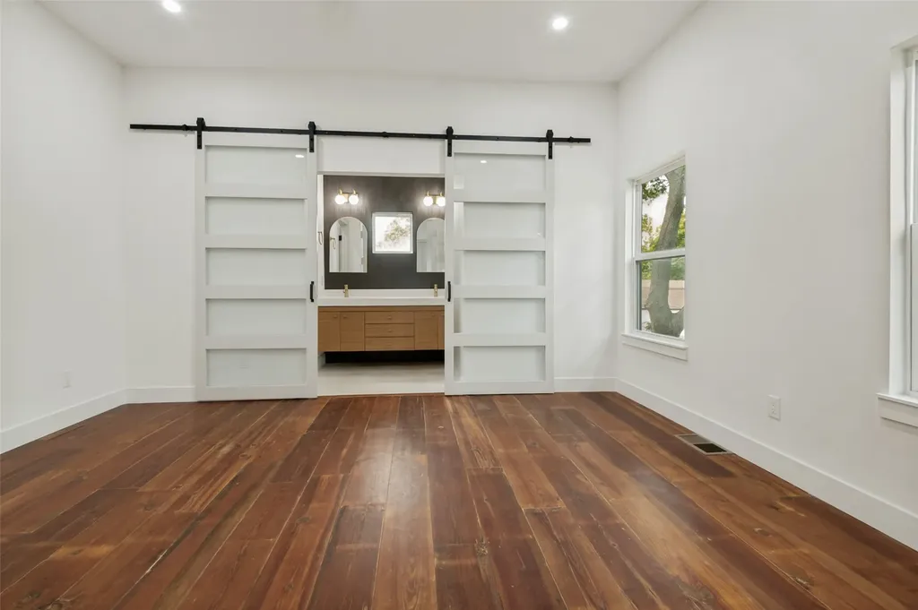 514 S Marlborough Avenue Dallas TX 75208