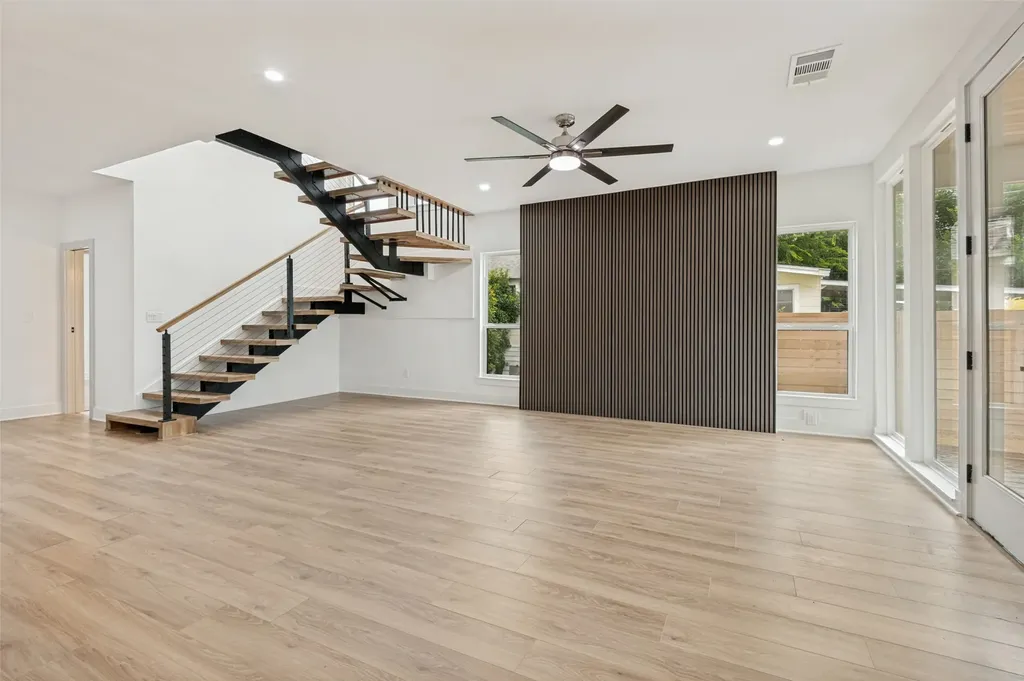 514 S Marlborough Avenue Dallas TX 75208