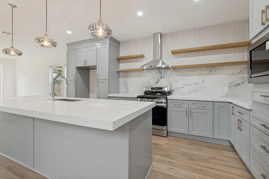 514 S Marlborough Avenue Dallas TX 75208