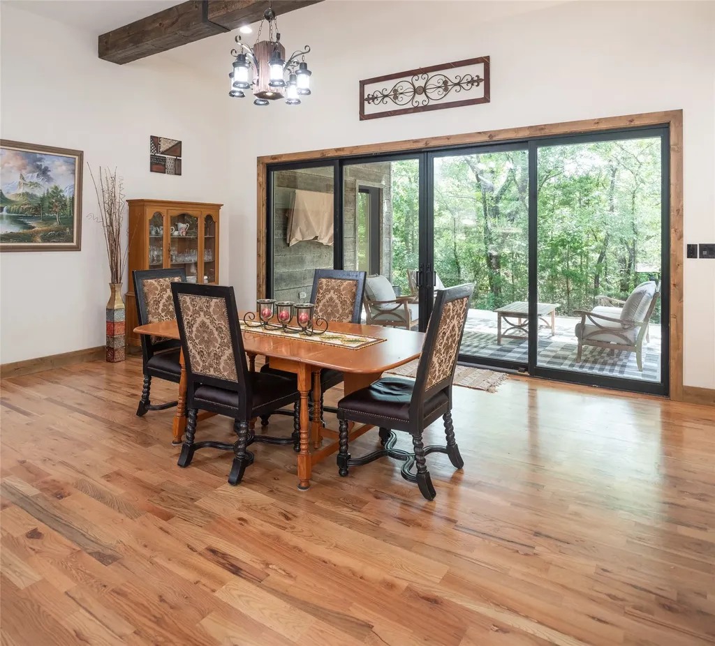 328 Wolf Front Road Van Alstyne TX 75495