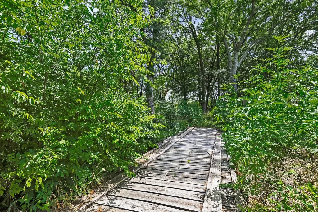 2496 Greer Road Sadler TX 76264