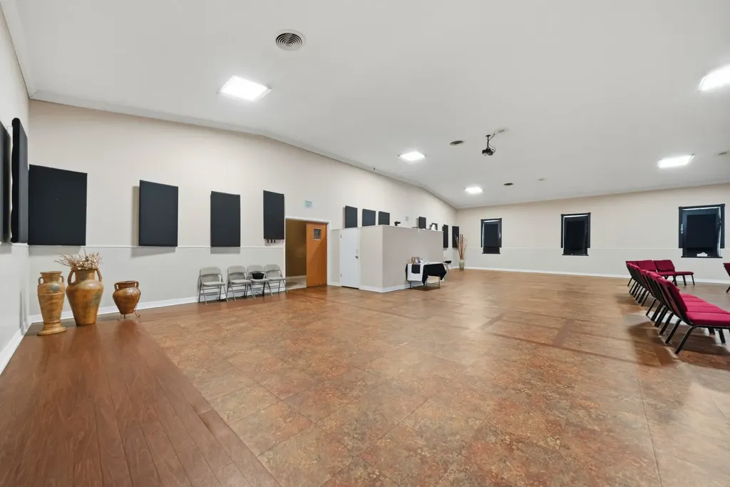 2200 Ross Avenue Waco TX 76706