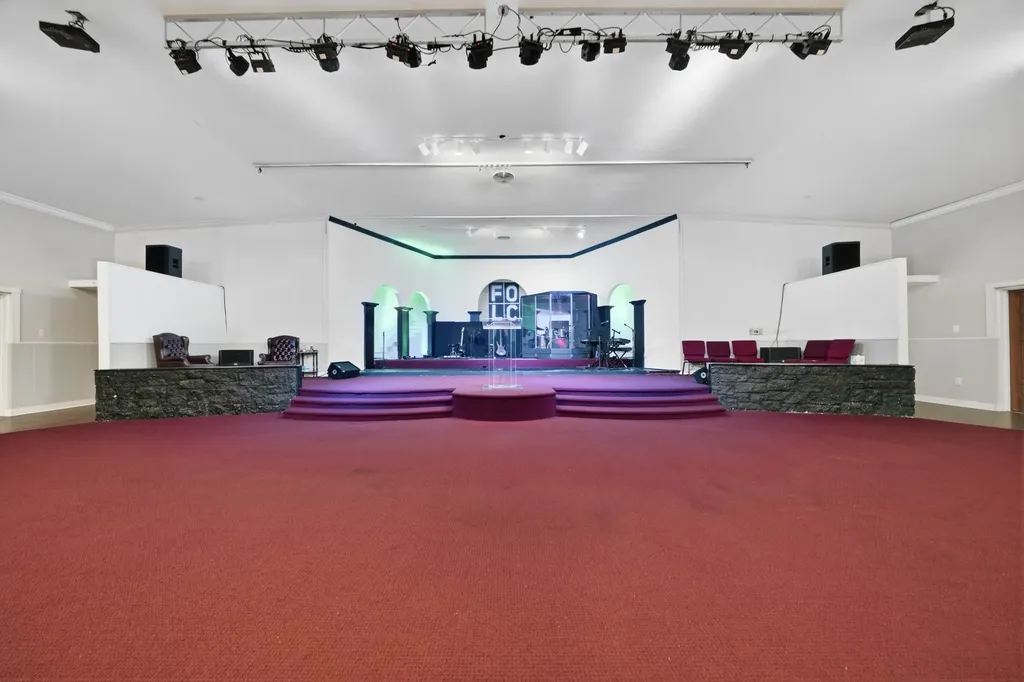 2200 Ross Avenue Waco TX 76706
