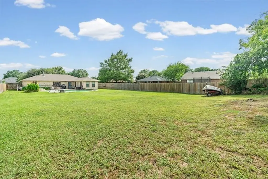 3712 Peperport Drive Greenville TX 75402